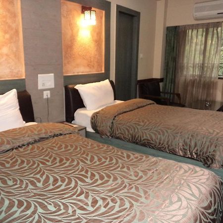 Hotel Majestic Shillong Exterior photo