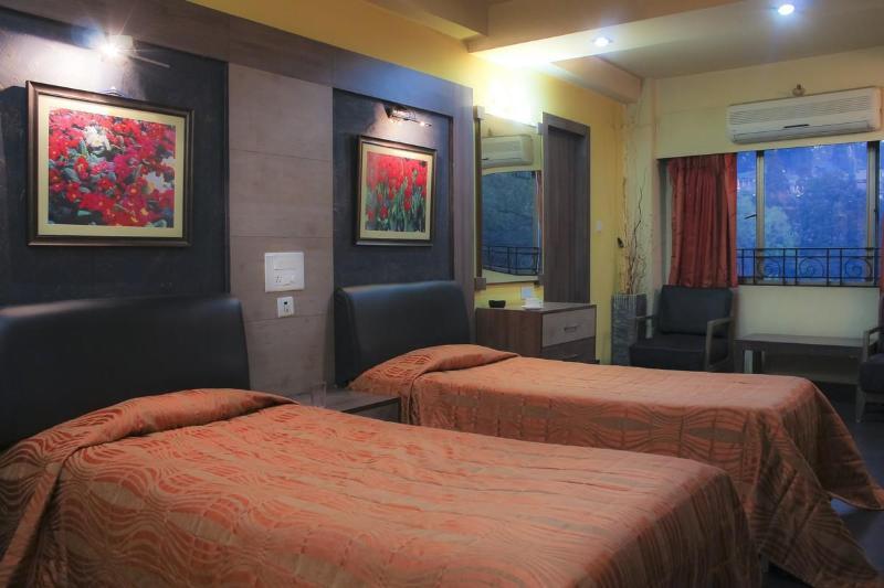 Hotel Majestic Shillong Exterior photo