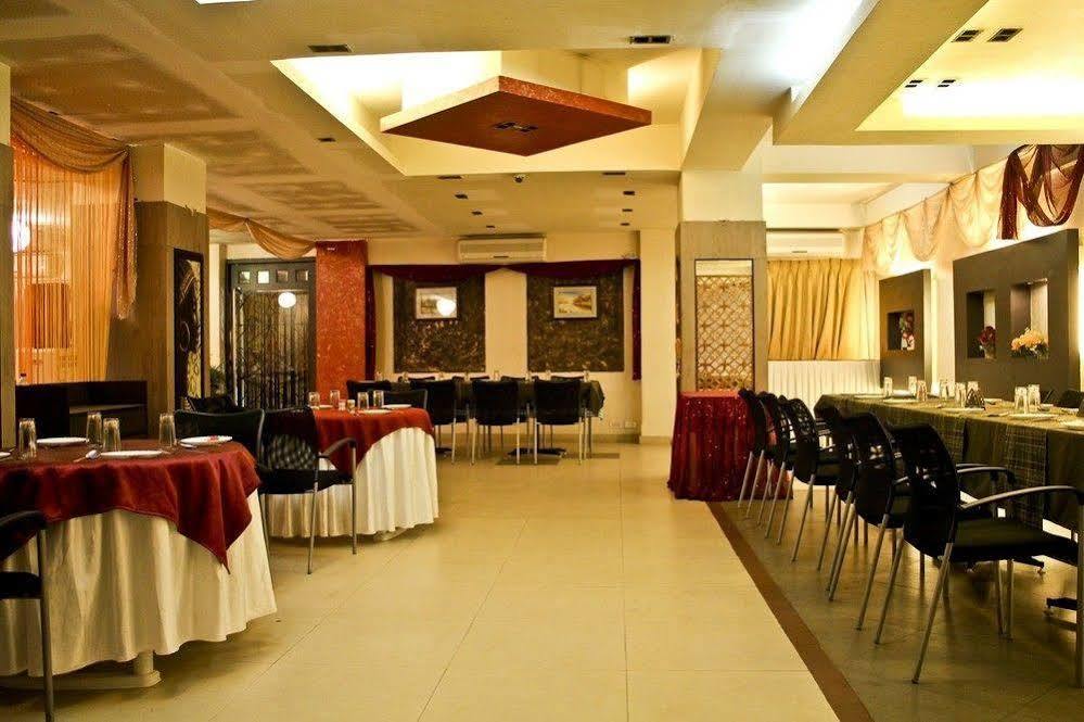 Hotel Majestic Shillong Exterior photo
